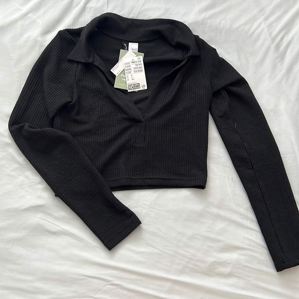 Cropped collared H&M shirt